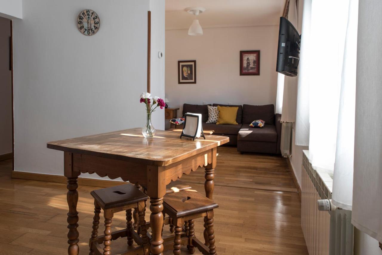 Apartamentos Alegria Santillana del Mar Exteriör bild
